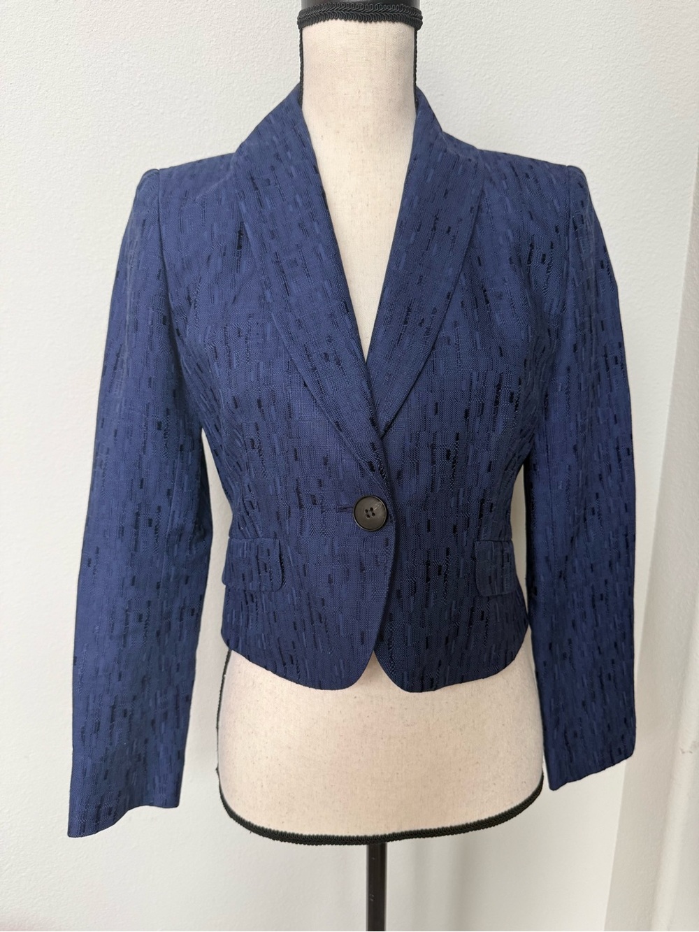Lafayette 148 New York Textured Navy Single-Button Blazer